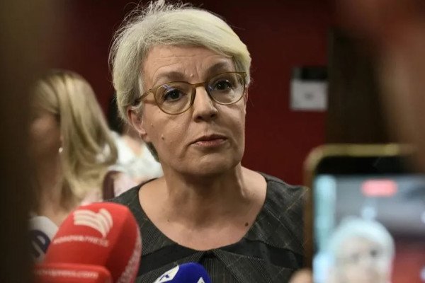 ​Gërvalla dorëzoi kallëzim penal ndaj Snezhana Paunoviqit