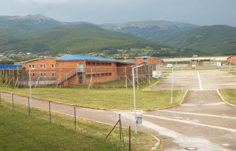 Dy raste të narkotikëve në Burgun e Dubravës, Policia nis hetimet