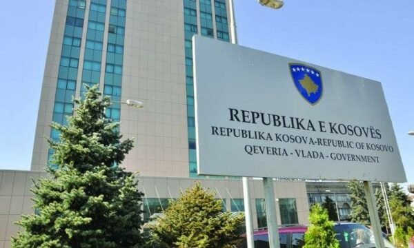 Ministria e Mjedisit paditet për vazhdimin e lejeve mjedisore për hidrocentralet në Deçan 