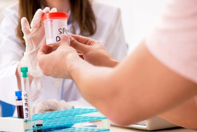 “La Repubblica”: Alarm në botën e fertilitetit: Një dhurues sp*rme mund të ketë qindra fëmijë biologjikë
