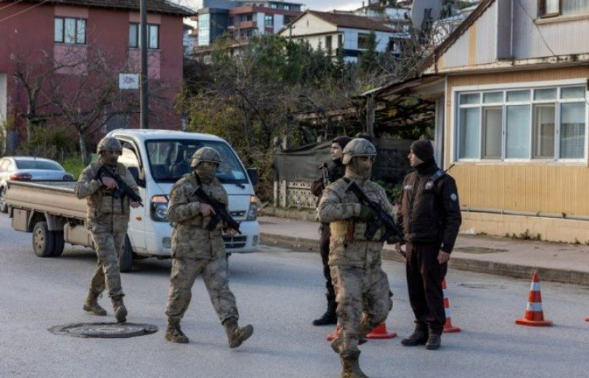 119 të arrestuar në Turqi me dyshimin për lidhje me Shtetin Islamik