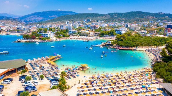 ​Travel off Path: Shqipëria drejt BE-së, çfarë pritet të ndryshojë për turizmin dhe vizitorët e huaj