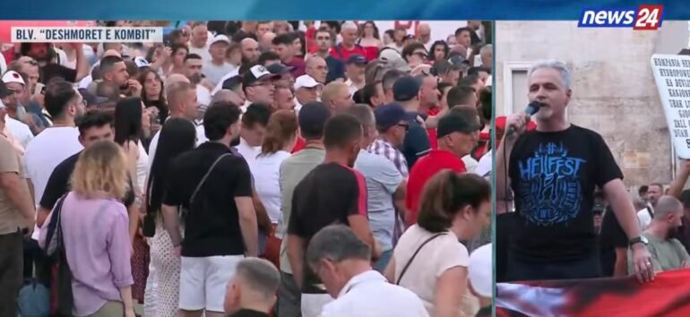 Shqiptarët në revoltë prej 49 ditësh kundër Ramës/ Thirrja e qytetarit: Mos u dorëzoni derisa ta shporrim këtë diktaturë