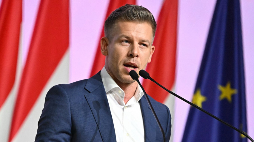 Kryeministri i ri hungarez kërkon të ulë moshën e votimit në 16 vjeç: