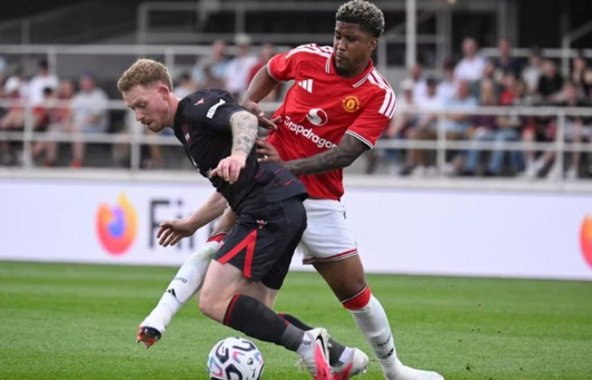 Carrick vlerëson debutimin e Santosit