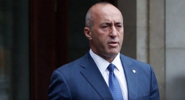 ​Haradinaj para shtatë vjetësh dha dorëheqje nga posti i kryeministrit