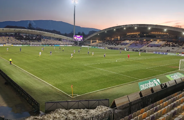 UEFA i beson edhe ndeshjen e Dinamos në Slloveni 