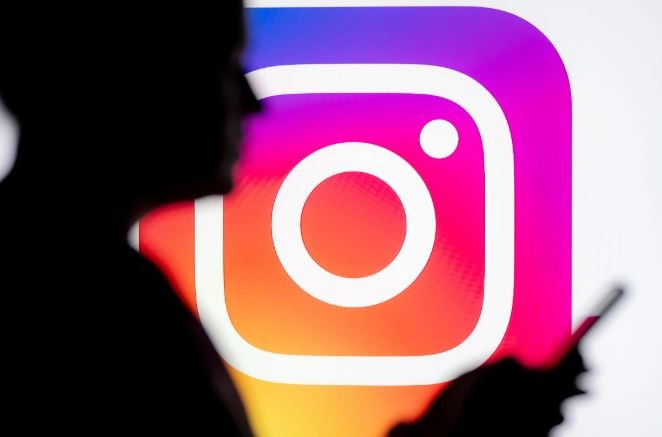 Pas Facebookut, probleme shfaqen edhe në Instagram