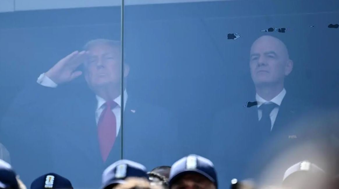 Donald Tramp i ka idetë e qarta, “kërcënon” Infantinon: Duhet të ribëjmë Botërorin këtu, më dëgjove?