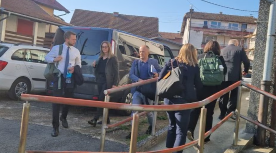 Hetues amerikanë mbledhin dëshmi nga ish të burgosurit e kampeve në Bosnje