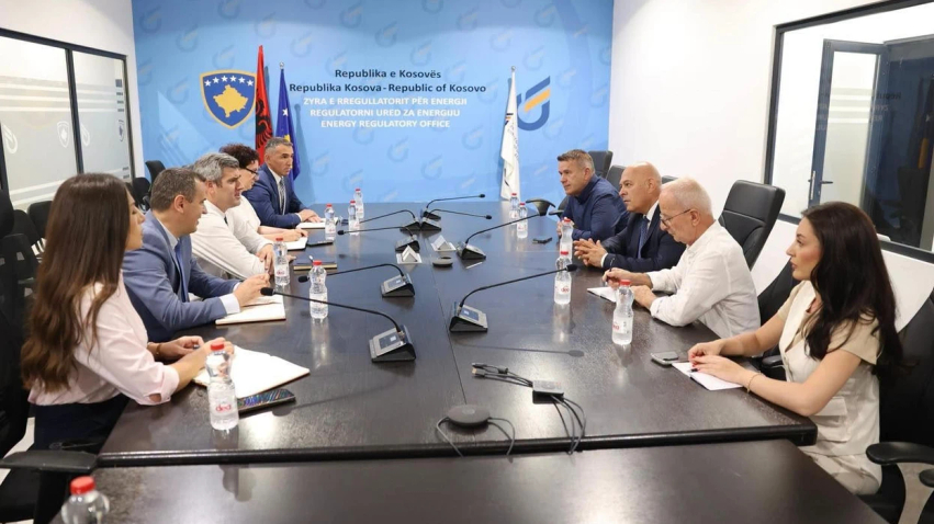 Gjini takon drejtuesit e ZRRE së  kërkon avancimin e gazsjellësit dhe termocentralit