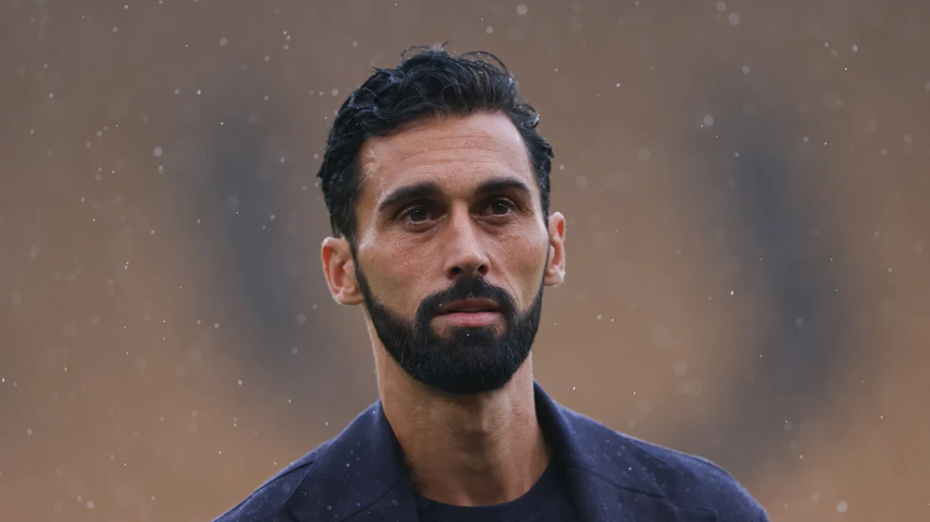 Alvaro Arbeloa nuk largohet i vetëm nga Reali  i kërkon dy yjet madrilen në Ligën Premier