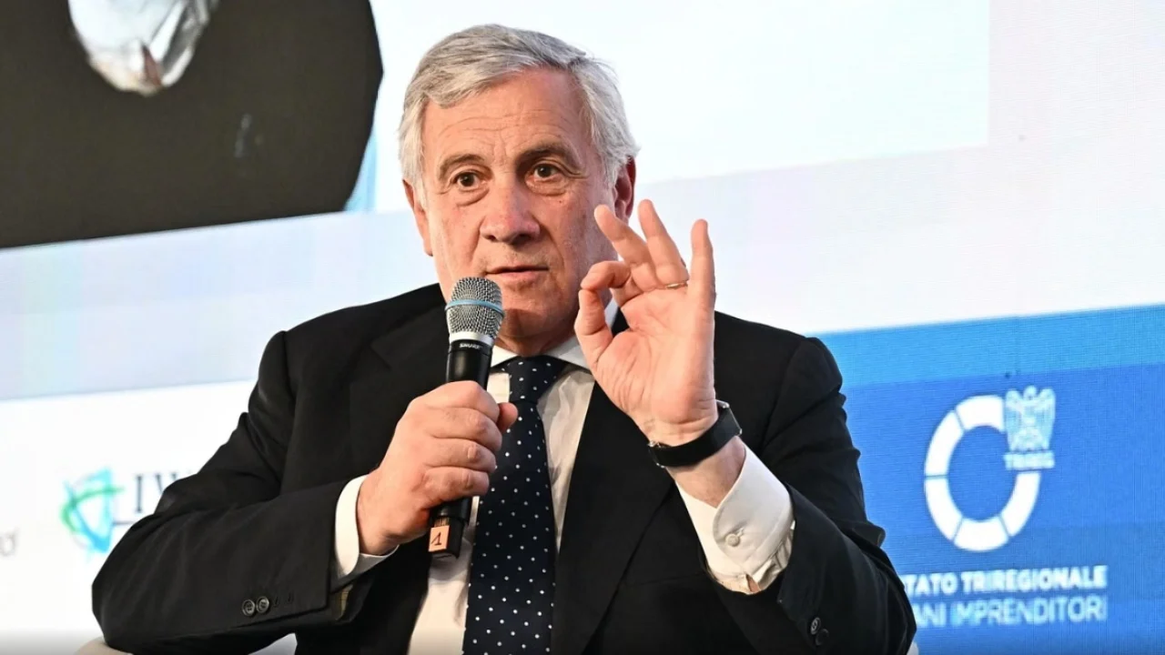 Rusia dëbon atasheun ushtarak italian nga Moska, Tajani: Akt hakmarrjeje pas zbulimit të spiunëve rusë