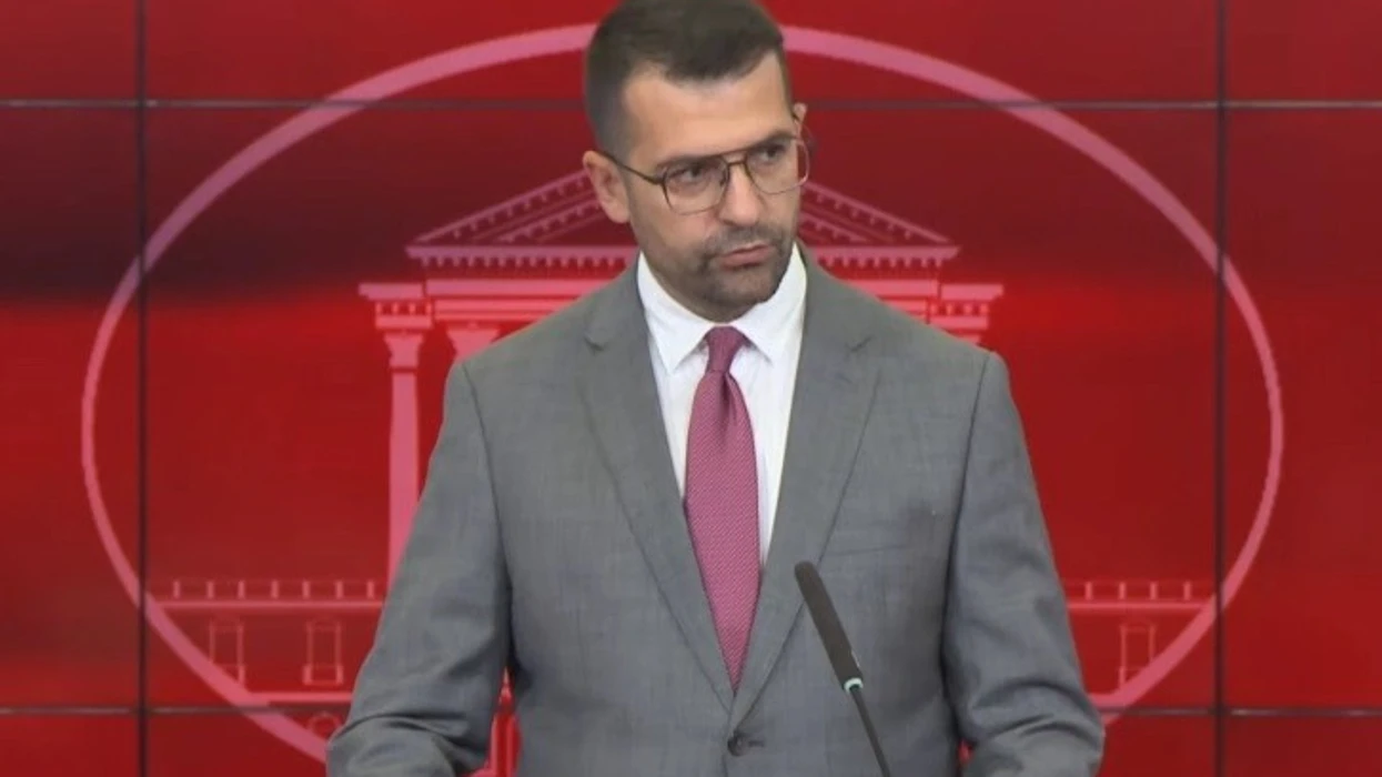Tomovski: Për Gostivarin janë siguruar tre autocisterna me 76.000 litra ujë, do të përfshihen edhe autocisterna nëse është e nevojshme