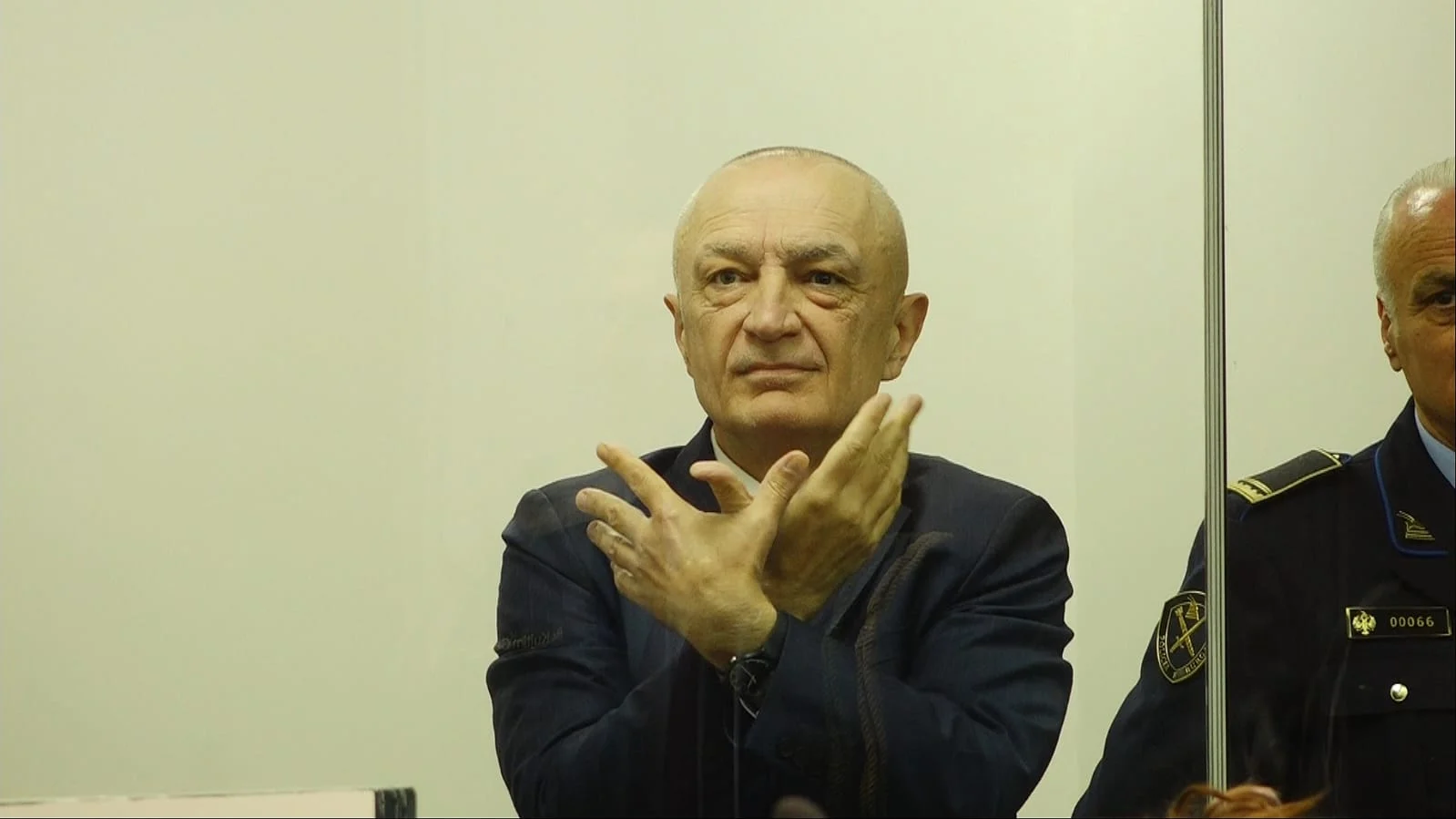 Ilir Meta kundërshton mosfillimin e hetimeve nga Prokuroria, kërkon në Gjykatën e Tiranës hetim për kallëzimin ndaj punonjësve të paraburgimit 313