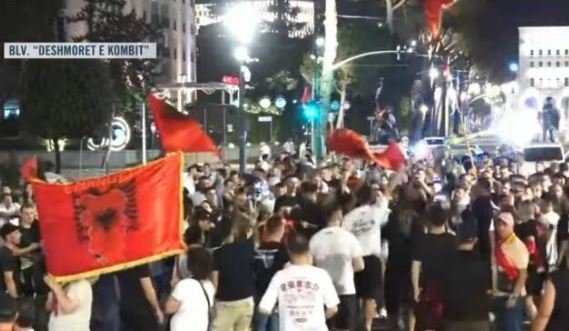 Tubimi i 52 kundër qeverisë! Mbyllet protesta, qytetarët kërkojnë dorëheqjen e panegociueshme të Ramës