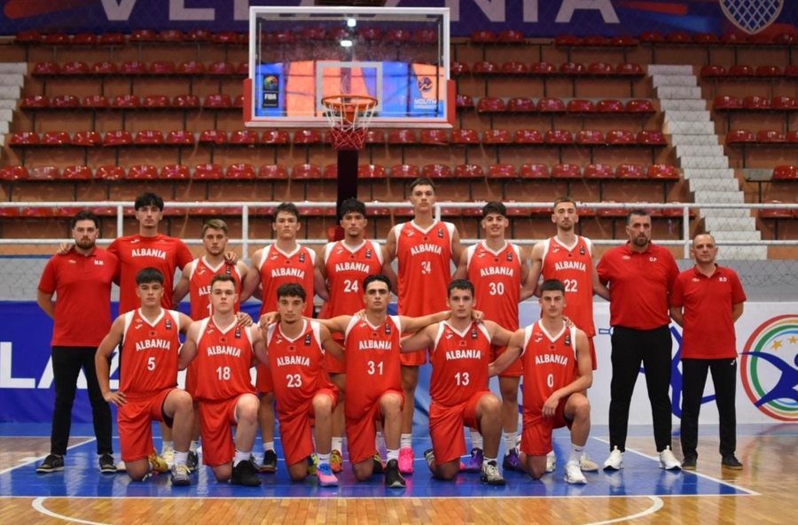 Nisje spektakolare nga Kombëtarja shqiptare e djemve