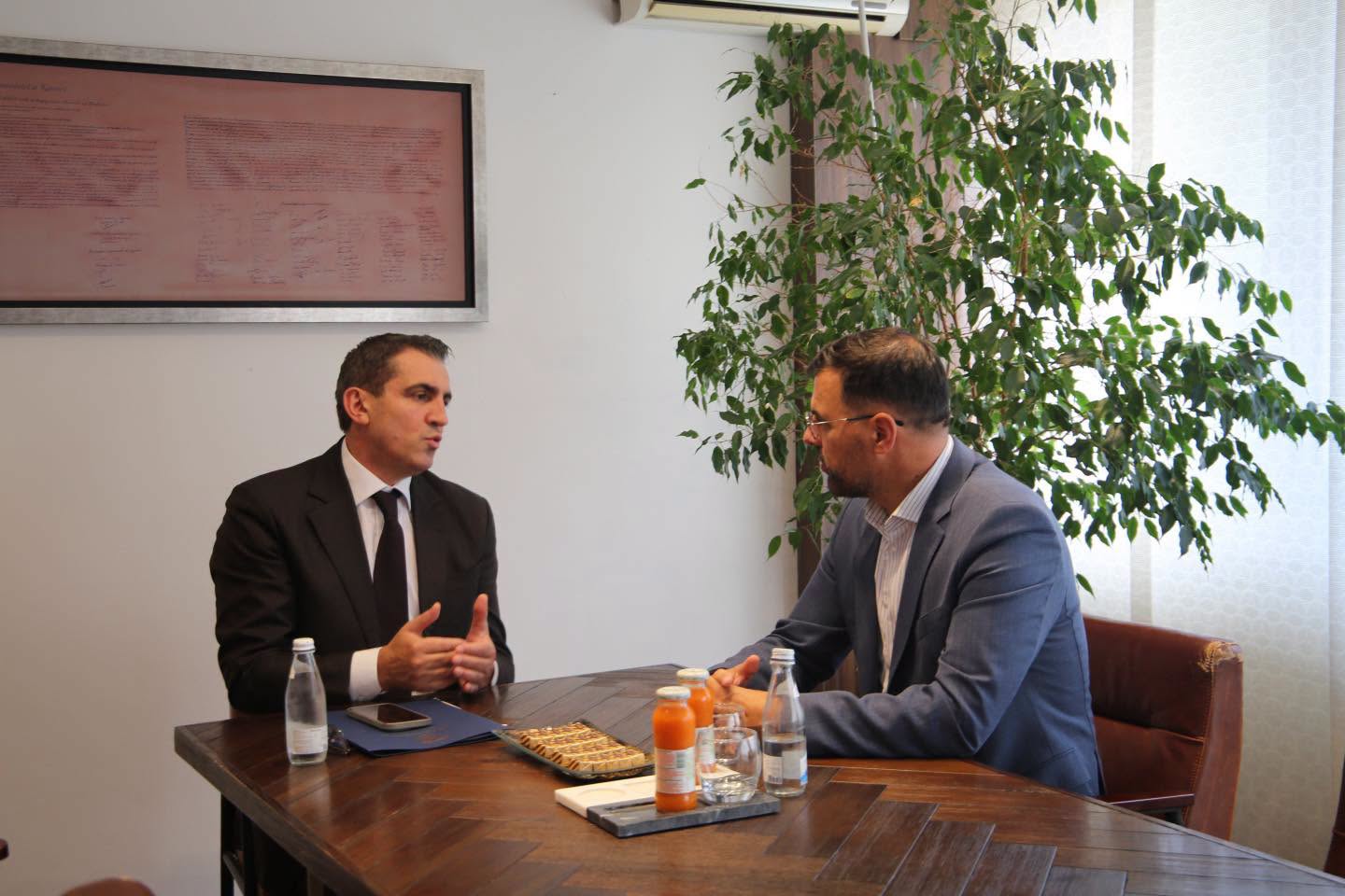 Kryeprokurori i Shtetit dhe drejtori i ATK-së diskutojnë për thellimin e bashkëpunimit ndërinstitucional