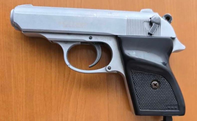 Dorëzohet në polici 22-vjeçari i dyshuar për përdorimin e armës në një aheng në Han të Elezit