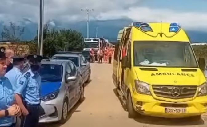 Raportohen tensione në Sferkë të Pejës, protestuesit dhe Policia në vendngjarje