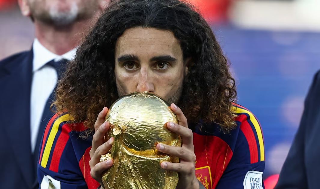 Braziliani pret krahëhapur kampionin me Spanjën
