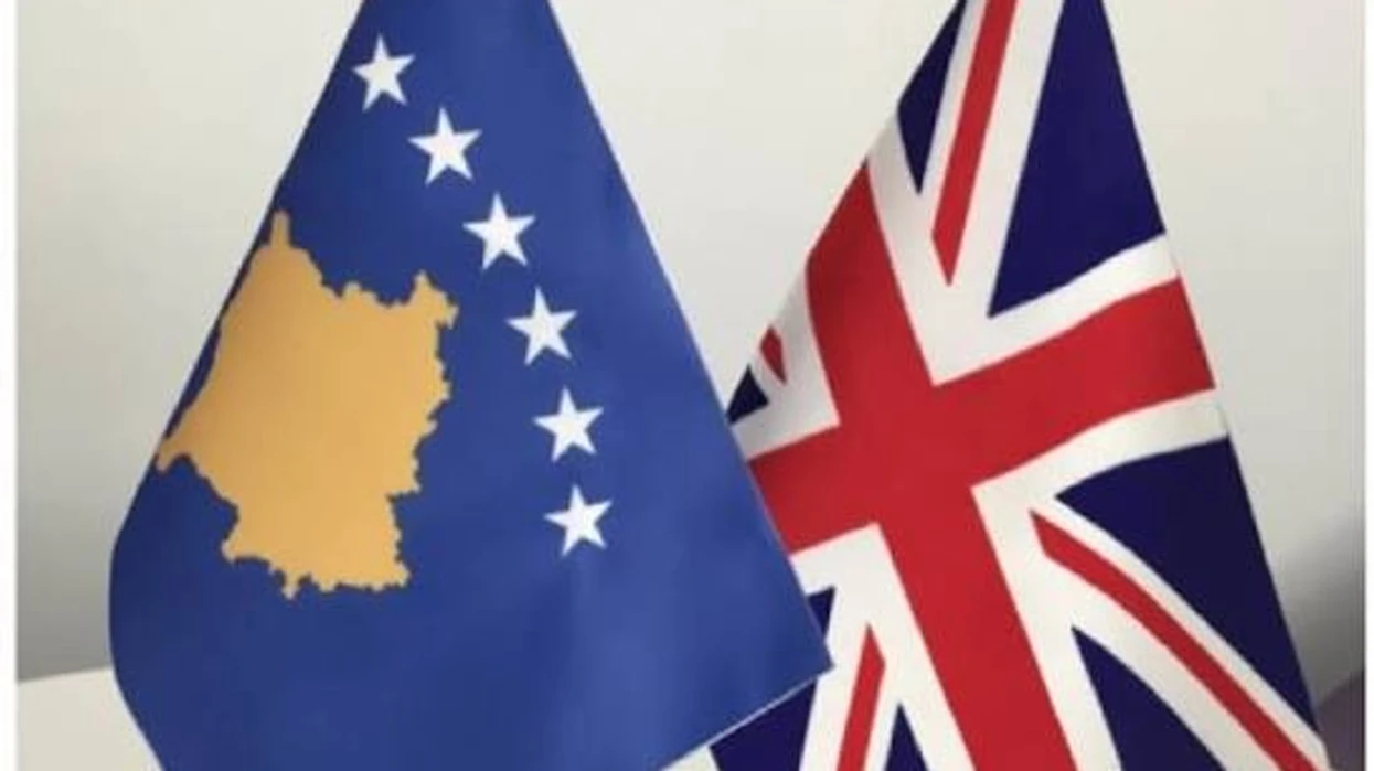 Edhe Ambasada britanike shpreh shqetësim për rrënimin e vilave në Ujman