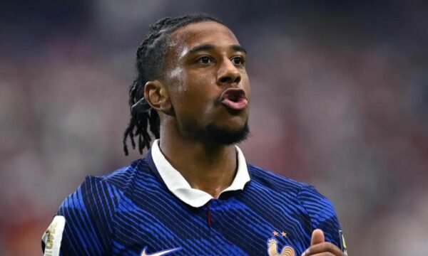 Boateng e nxjerr në shitje vilën, Olise detyrohet të largohet
