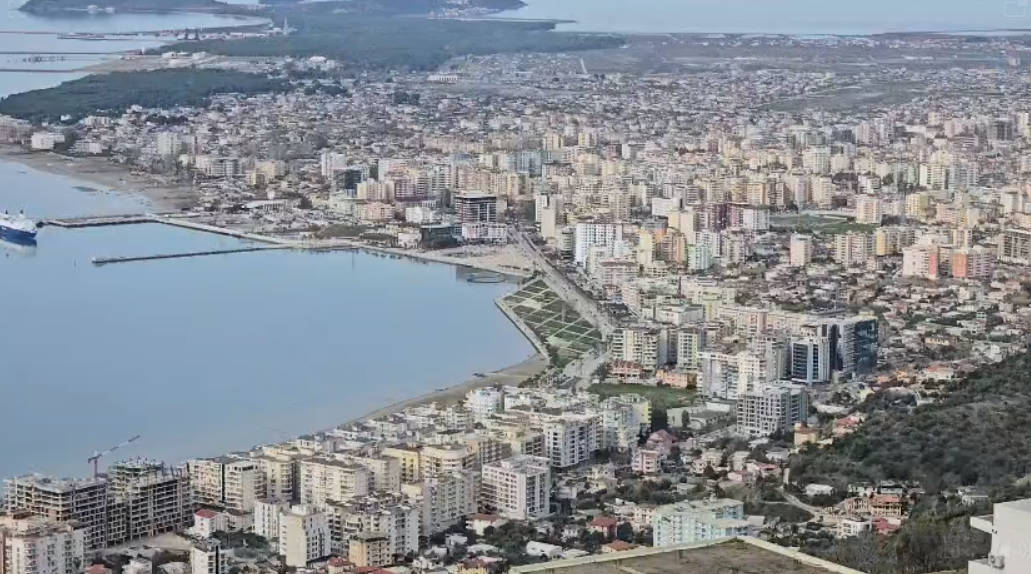 Bashkia Vlorë apel qytetarëve: Kujdes nga stuhitë dhe erërat e forta ditën e premte