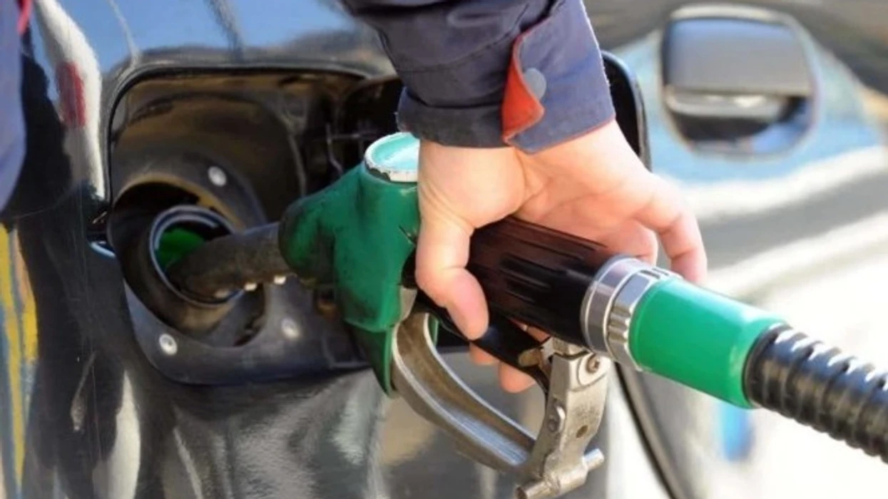Vazhdon të shtrenjtohet nafta dhe benzina, MINTI publikon çmimet