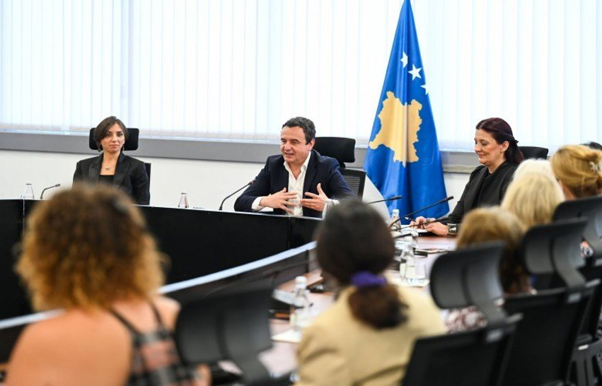 kurti-vlereson-kontributin-e-vizitoreve-nderkombetare-ne-promovimin-e-kosoves