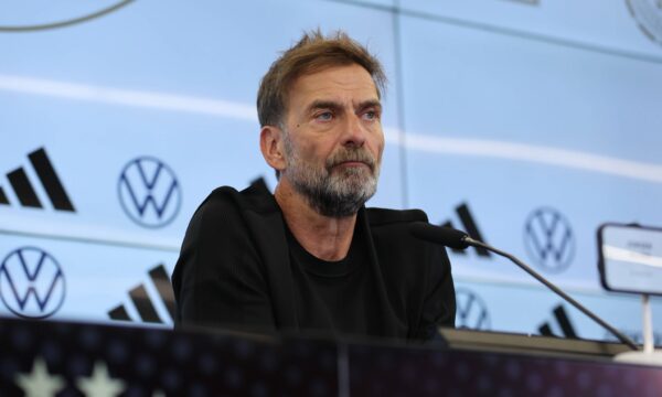 Klopp me mesazh të fortë në prezantimin te Gjermania: Nëse prekni familjen time, largohem menjëherë