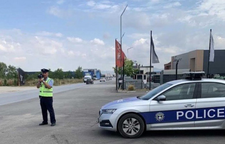 Pesë shoferë ndëshkohen në Ferizaj për kundërvajtje të rënda në trafik