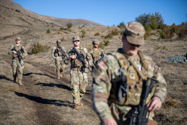 ​Ulutash: Amerika, kontribuesi kyç në KFOR për stabilitet e siguri të Kosovës dhe gjithë rajonit