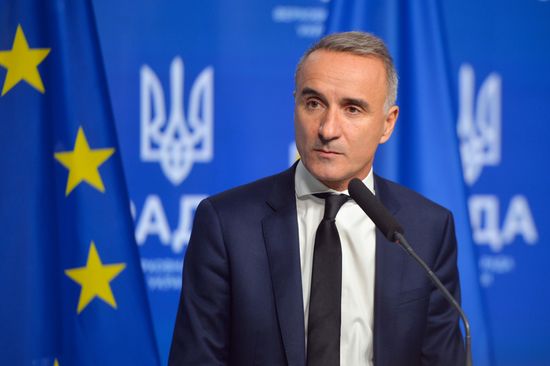 Kongresisti amerikan kundër Beogradit, analistët kërkojnë kosto politike për Serbinë