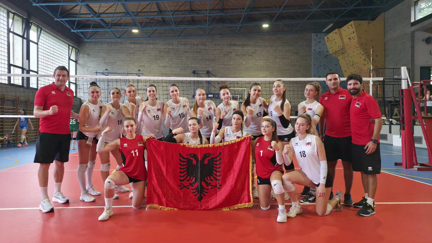 Shqipëria U20 superiore ndaj Irlandës