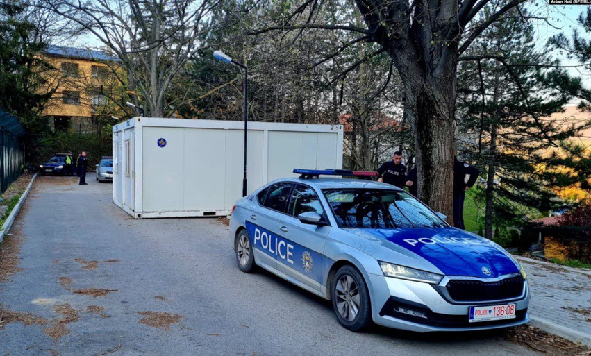 Arrestohet i dyshuari për dy vjedhje në Zveçan, i gjenden paratë e