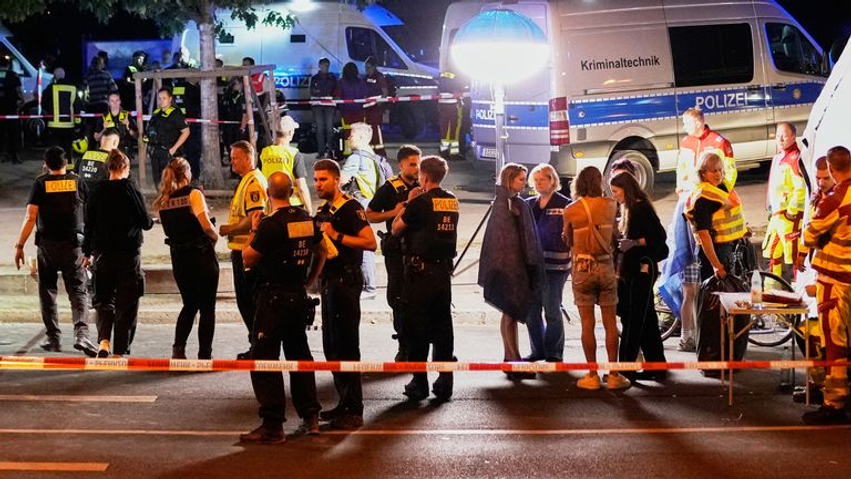 Një i vdekur pasi një furgon u fut në turmën e njerëzve në Berlin