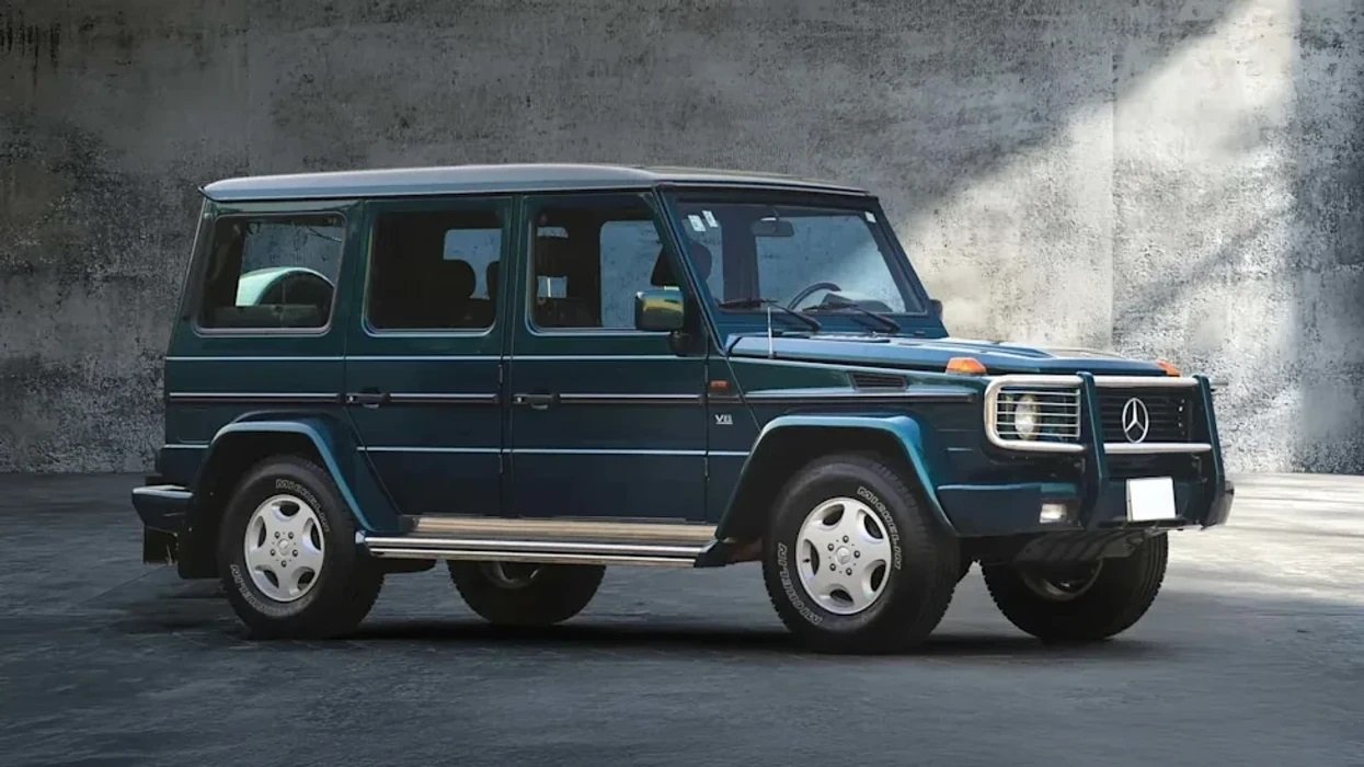 Shitet një nga Mercedes G-Class më të rrallë të prodhuar ndonjëherë