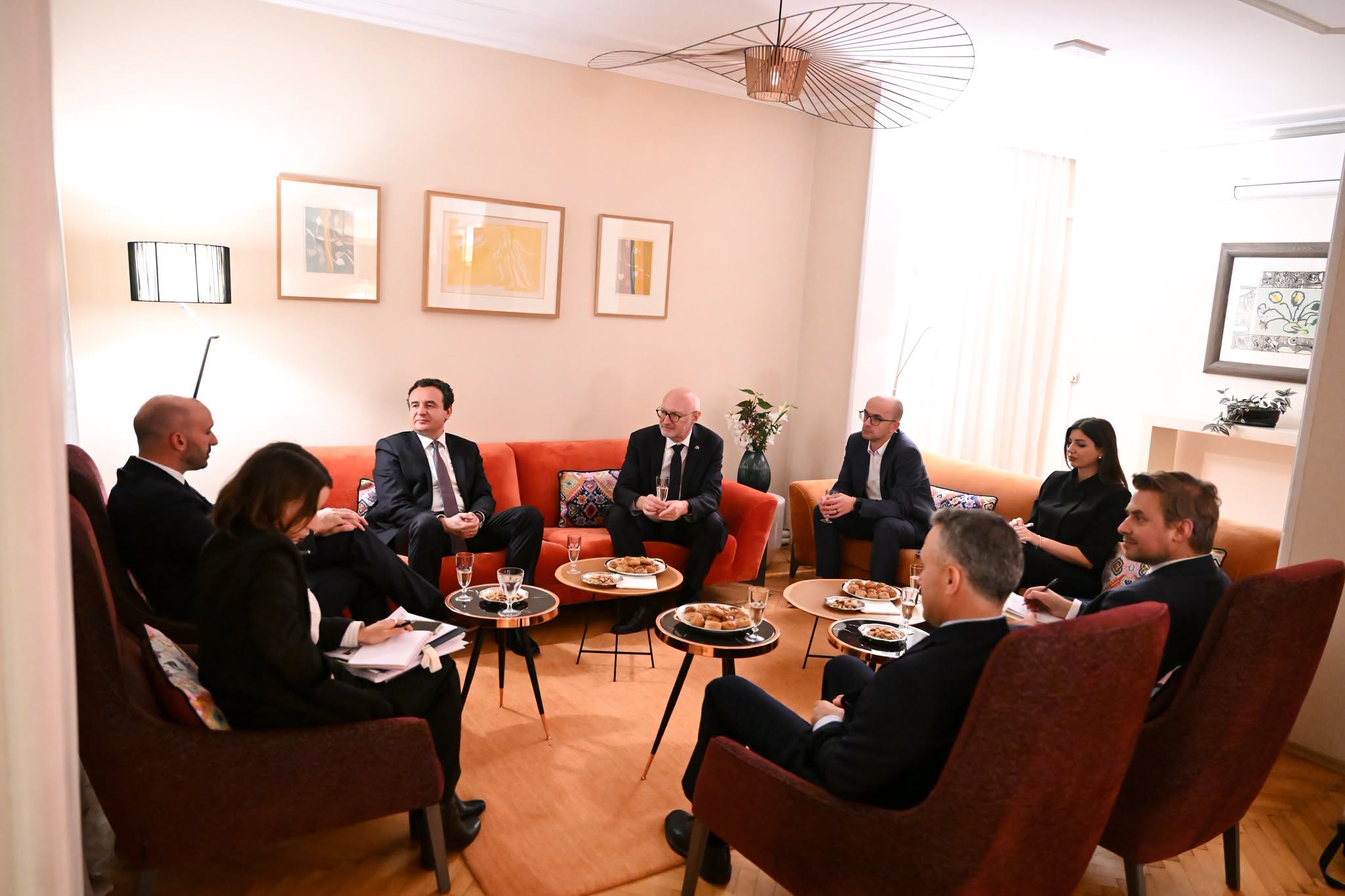 Kurti: Franca mbetet partnere e rëndësishme për Kosovën