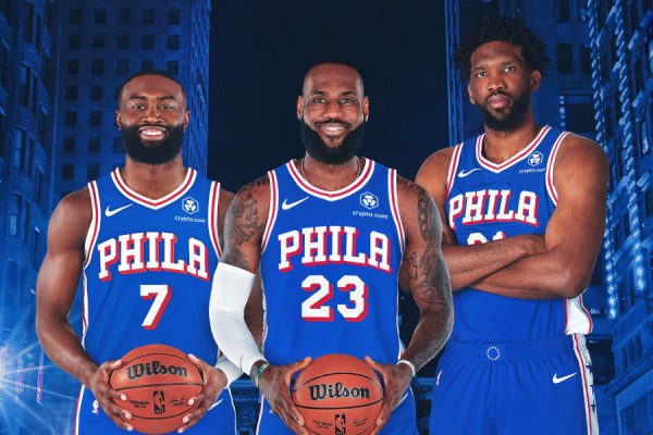 Philadelphia 76ers prezanton Lebron James dhe numrin e tij