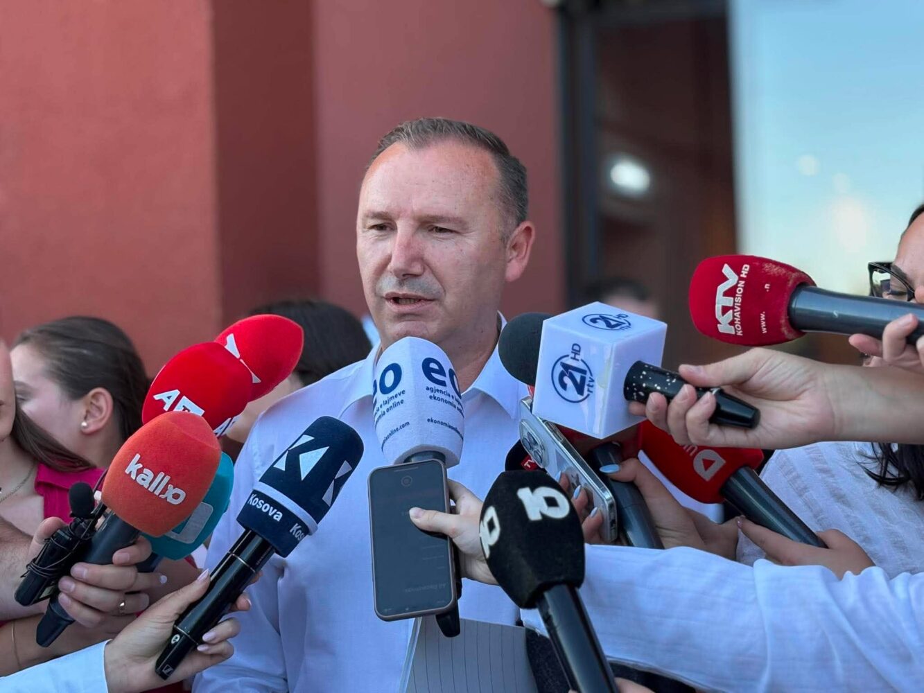 ​Zemaj: Delegatët vendosin për të ardhmen e LDK-së, nuk do të ketë tensione