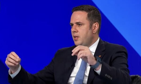 Abdixhiku: Shtesat do t’i rrisim dhe do t’i rregullojmë me ligj, njëkohësisht do të bëjmë investime që Kosova s’i ka parë me vite