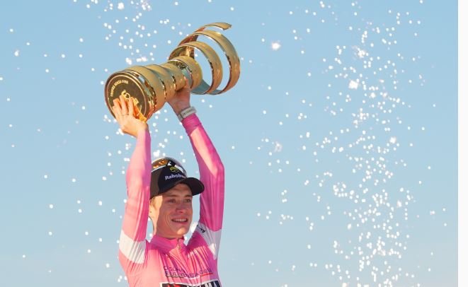 Jonas Vingegaard dominon dhe triumfon