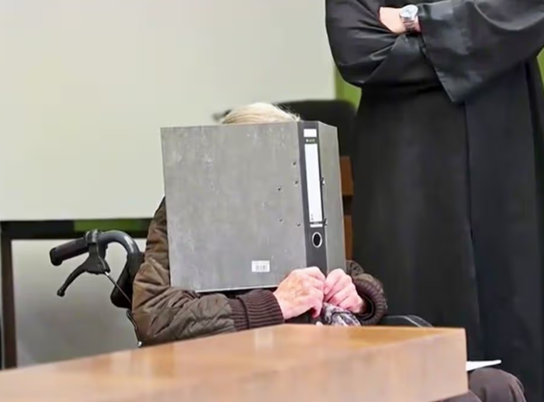U kapën për akullore, 91-vjeçarja vrau me tenxhere shoqen e ngushtë 77-vjeçare