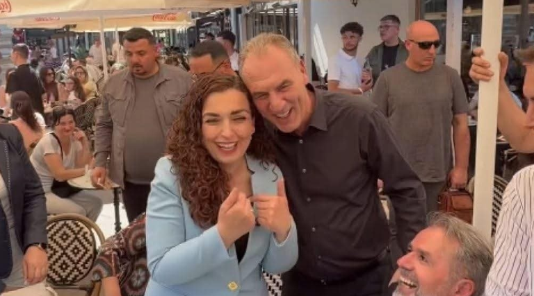“Kqyrmani Vjosën…” – Matoshi ironizon me Osmanin pas fotos me Limajn 