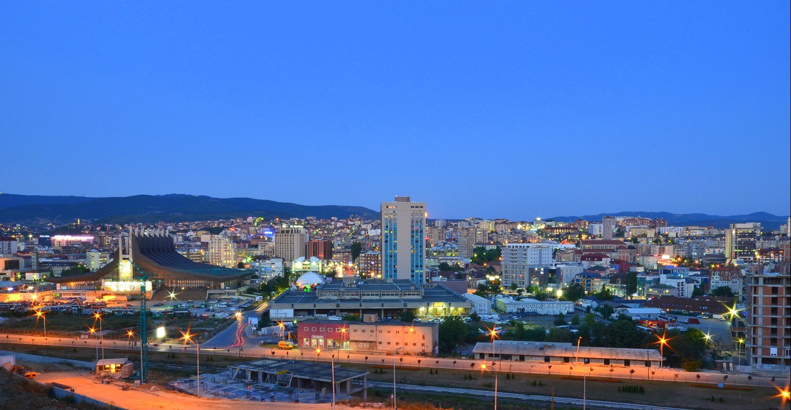 Taksë 10 euro për hyrje në Prishtinë? LVV del kundër propozimit