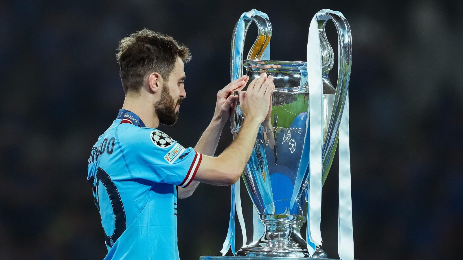 Bernardo Silva është gati për Barçën, Flik nuk është i bindur