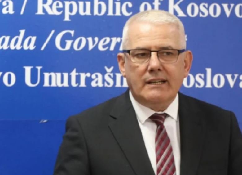 Sveçla: Institucionet po procesojnë pagesat e orëve shtesë për policinë