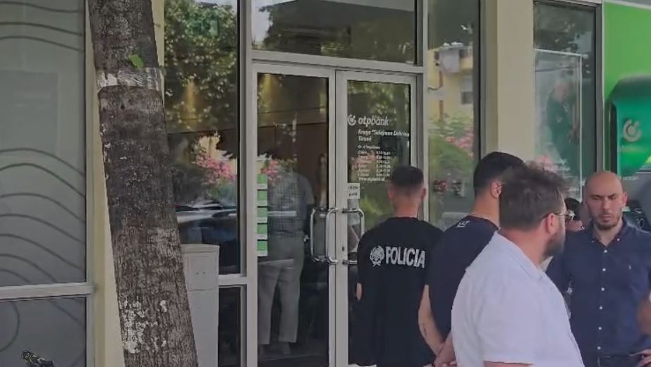 Grabitja në bankën OTP në Tiranë, policia jep detaje: Autori ende i pa identifikuar! Hyri i maskuar në godinë dhe…