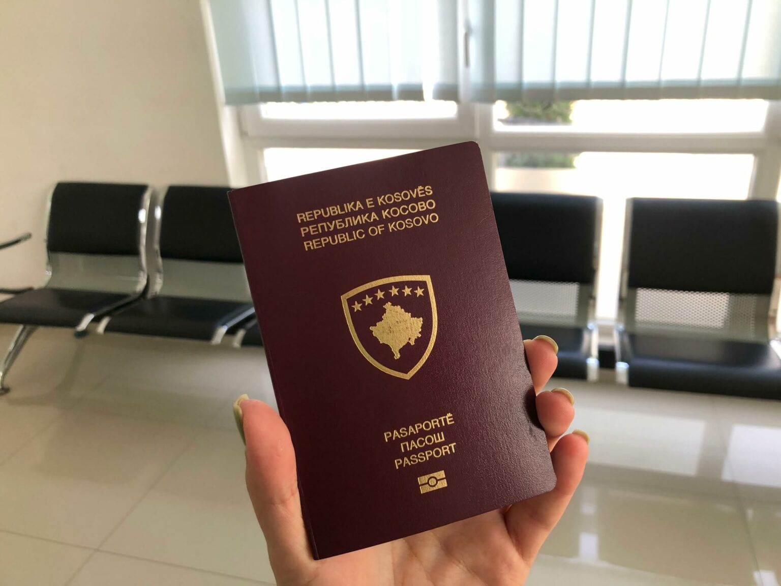 66 persona hoqën dorë nga shtetësia e Kosovës gjatë muajit prill 